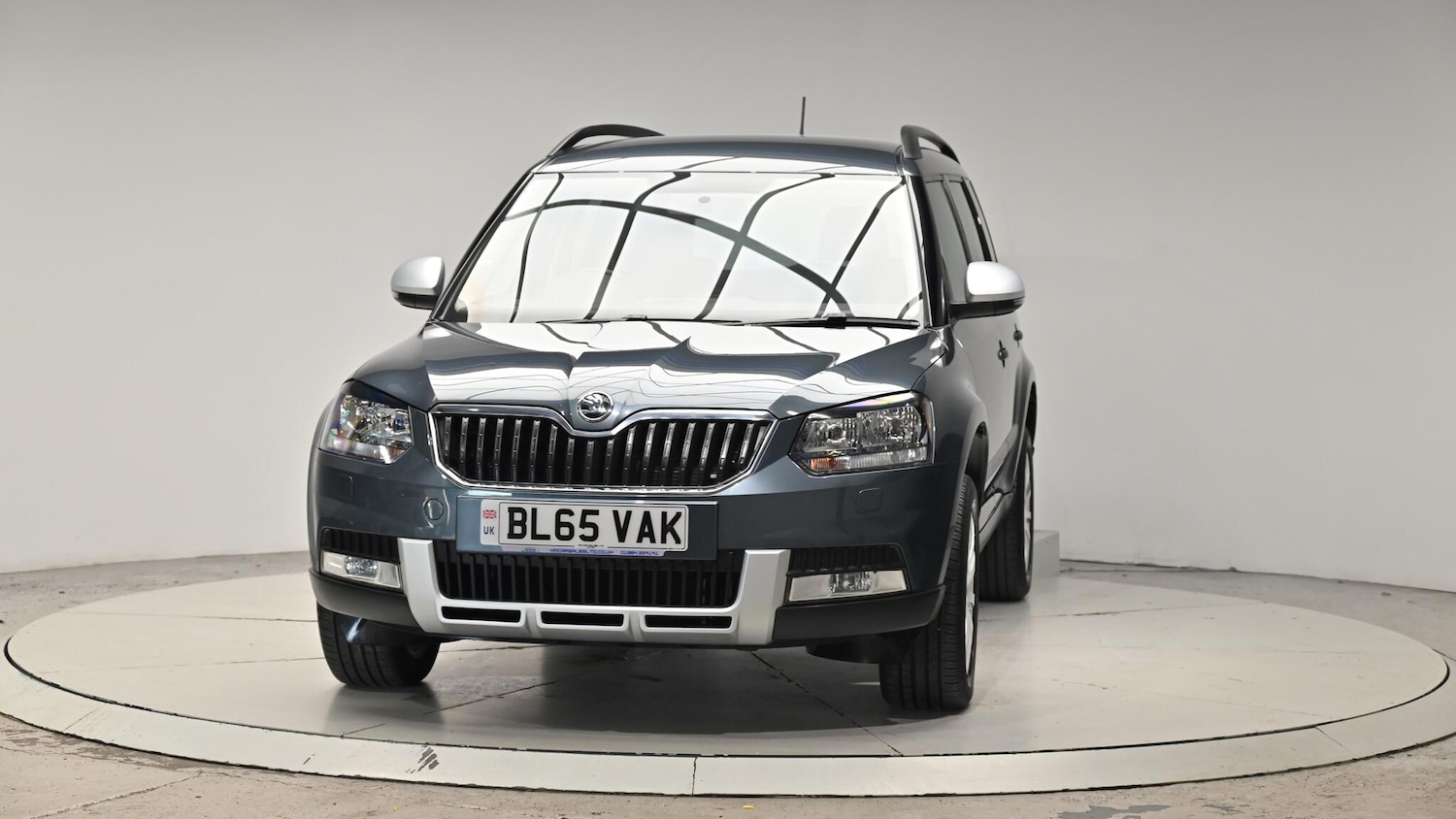 Used Skoda Yeti 2015 for sale - 76337640: Photo 12