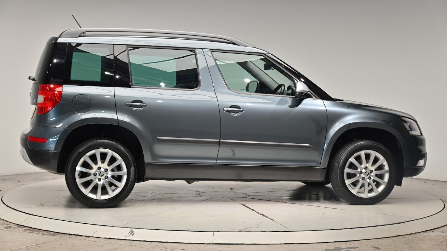 Used Skoda Yeti 2015 for sale - 76337640: Photo 37