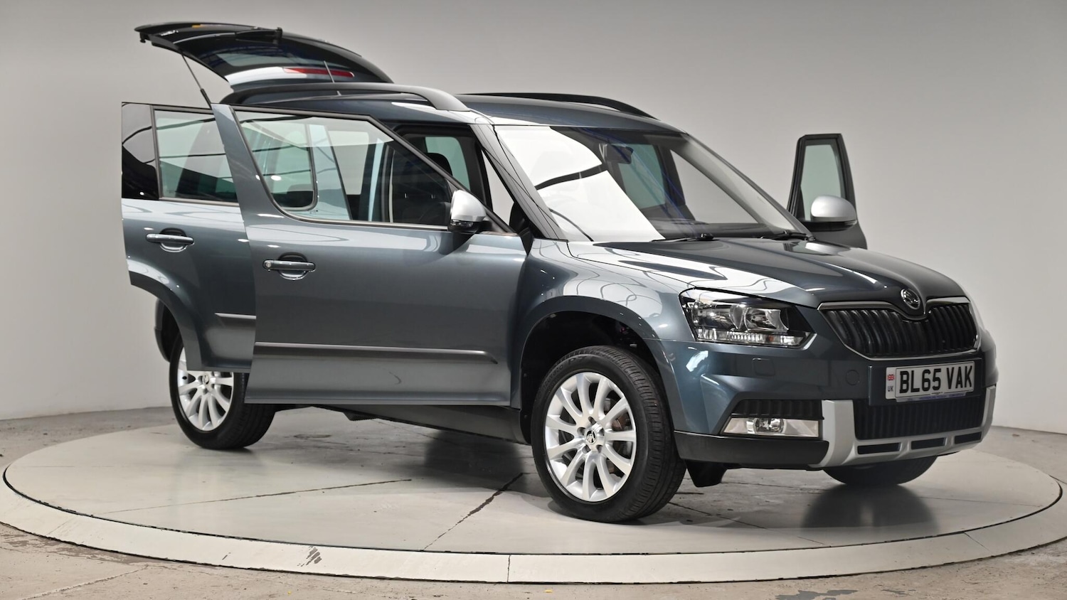 Used Skoda Yeti 2015 for sale - 76337640: Photo 43
