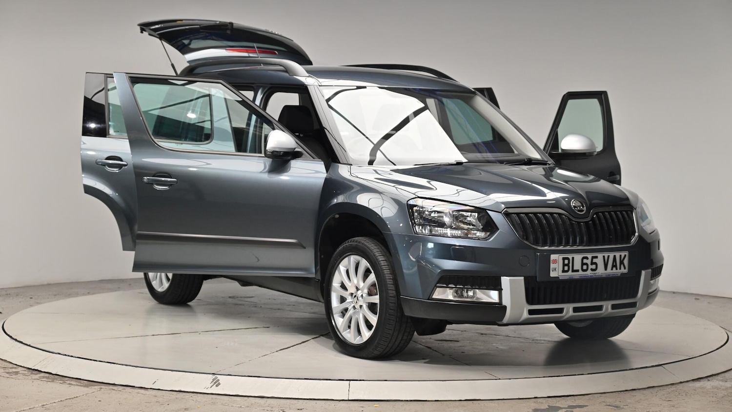 Used Skoda Yeti 2015 for sale - 76337640: Photo 44