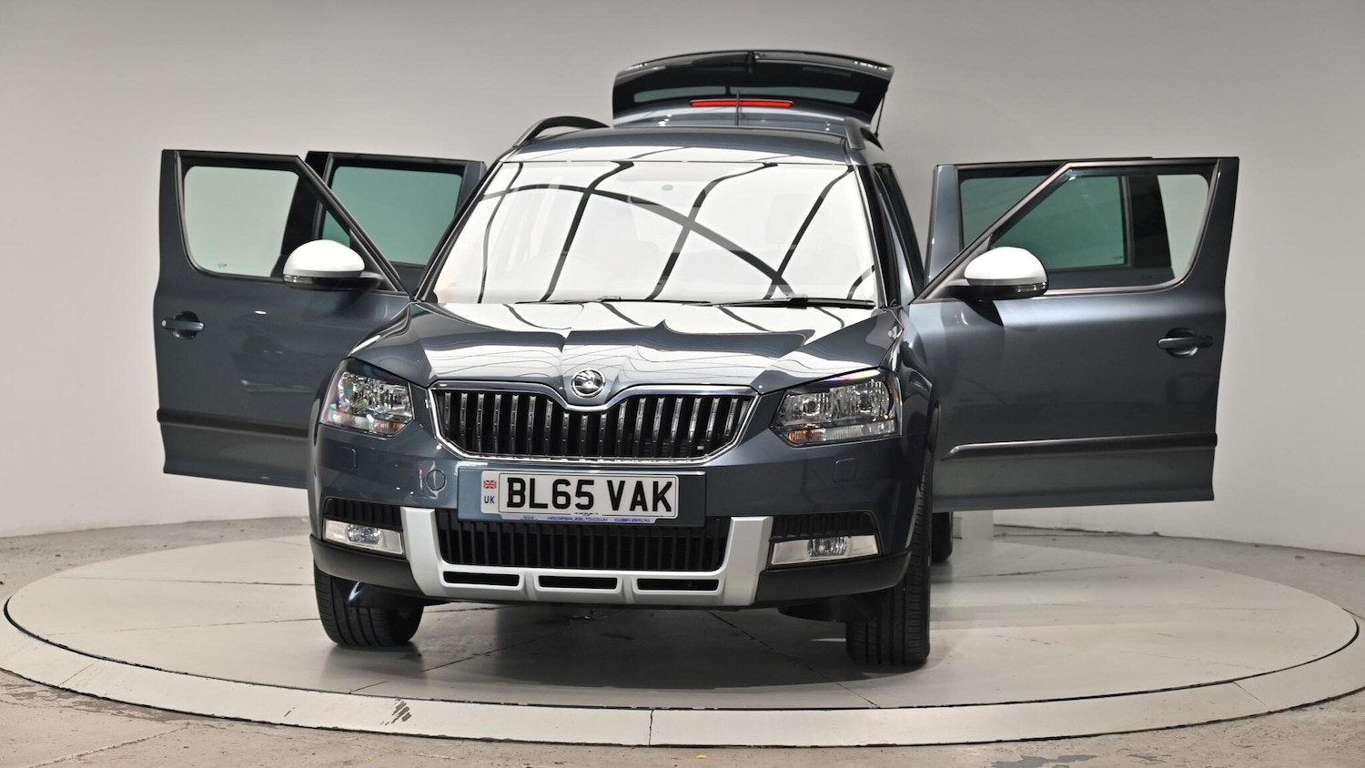 Used Skoda Yeti 2015 for sale - 76337640: Photo 48