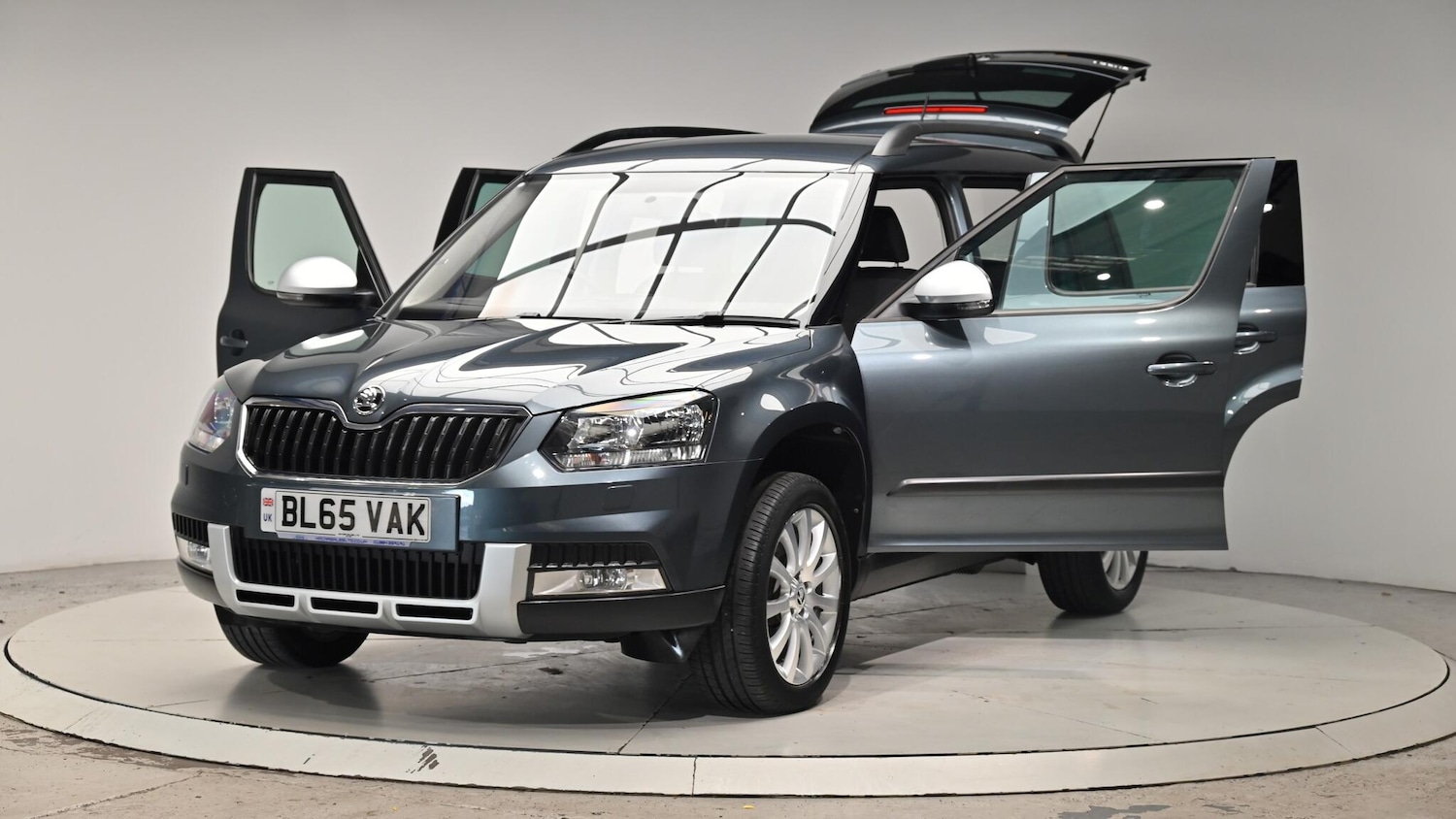 Used Skoda Yeti 2015 for sale - 76337640: Photo 50