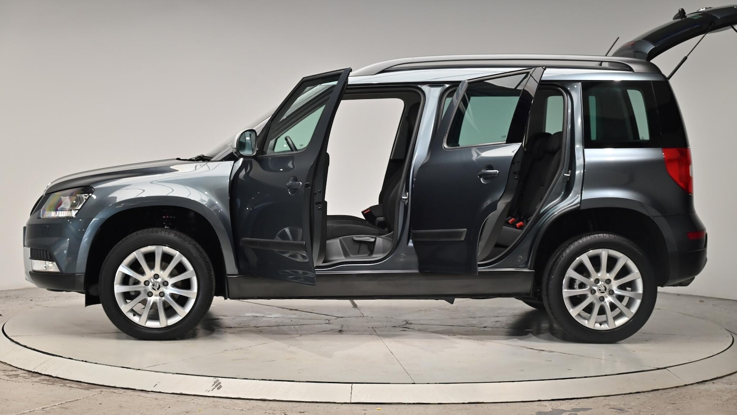 Used Skoda Yeti 2015 for sale - 76337640: Photo 56