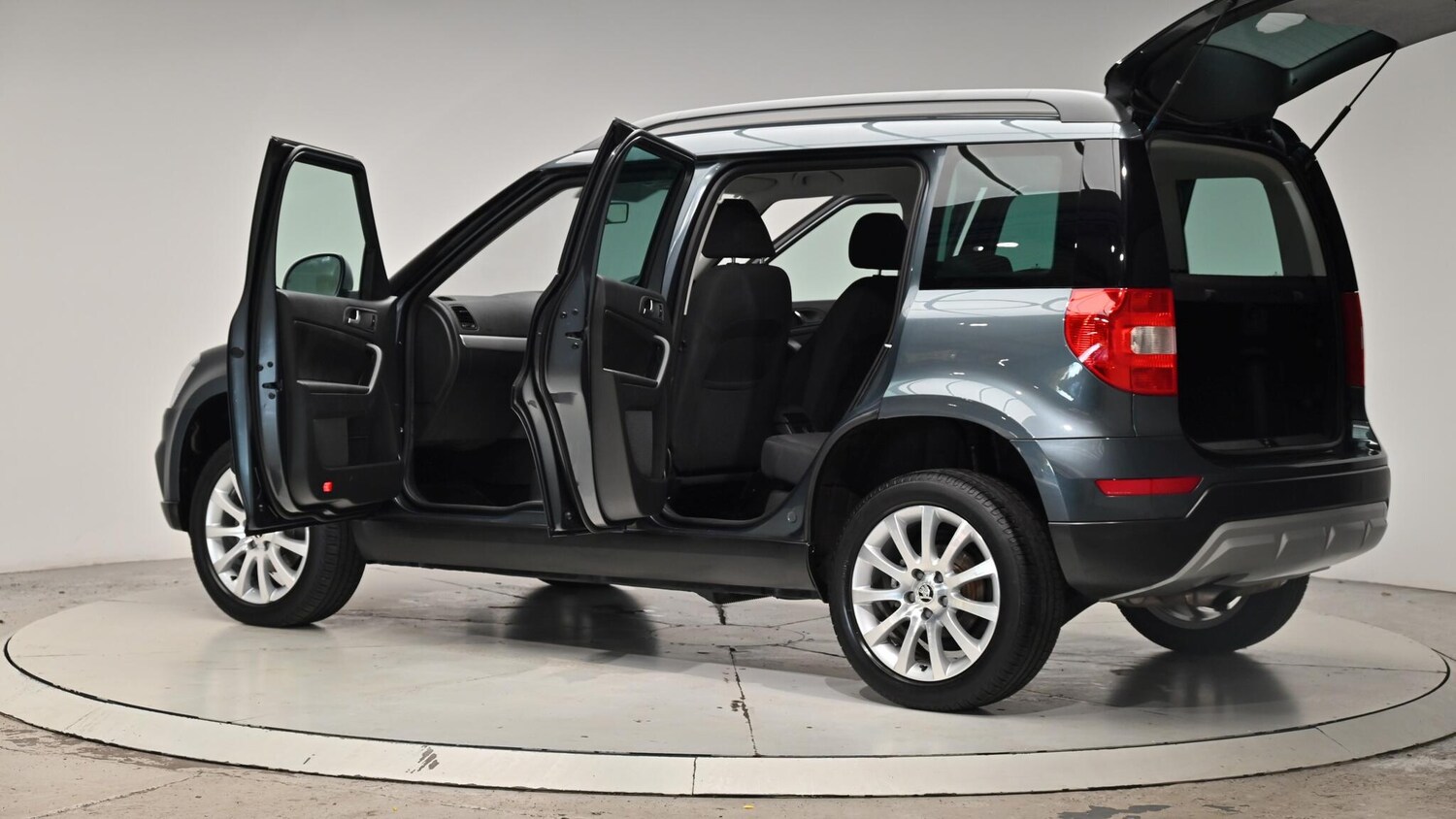 Used Skoda Yeti 2015 for sale - 76337640: Photo 60