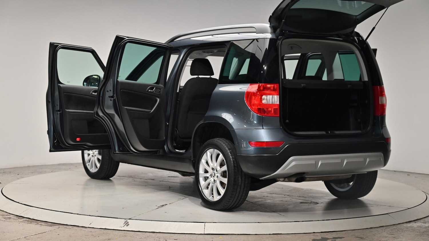 Used Skoda Yeti 2015 for sale - 76337640: Photo 62