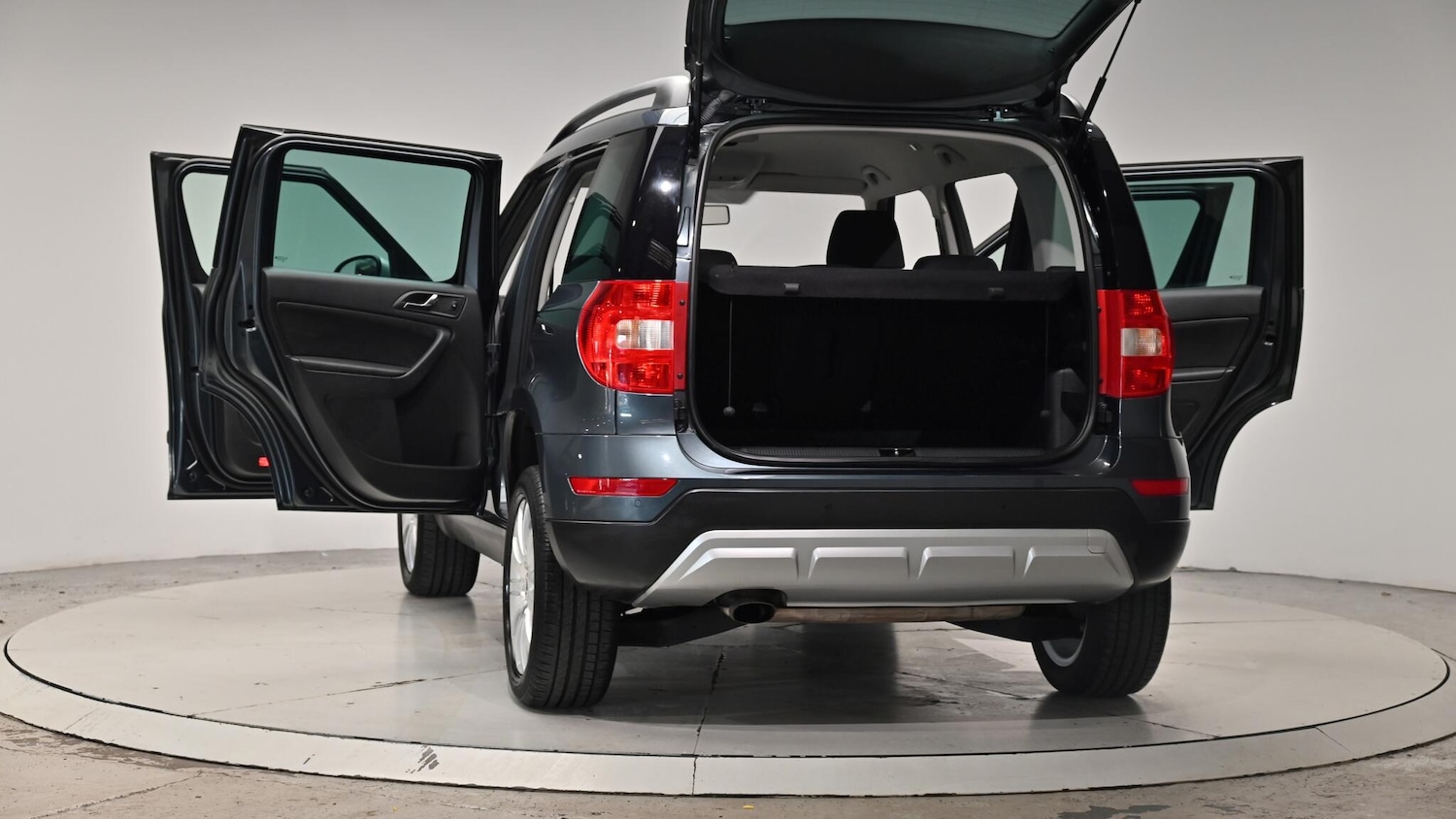 Used Skoda Yeti 2015 for sale - 76337640: Photo 64