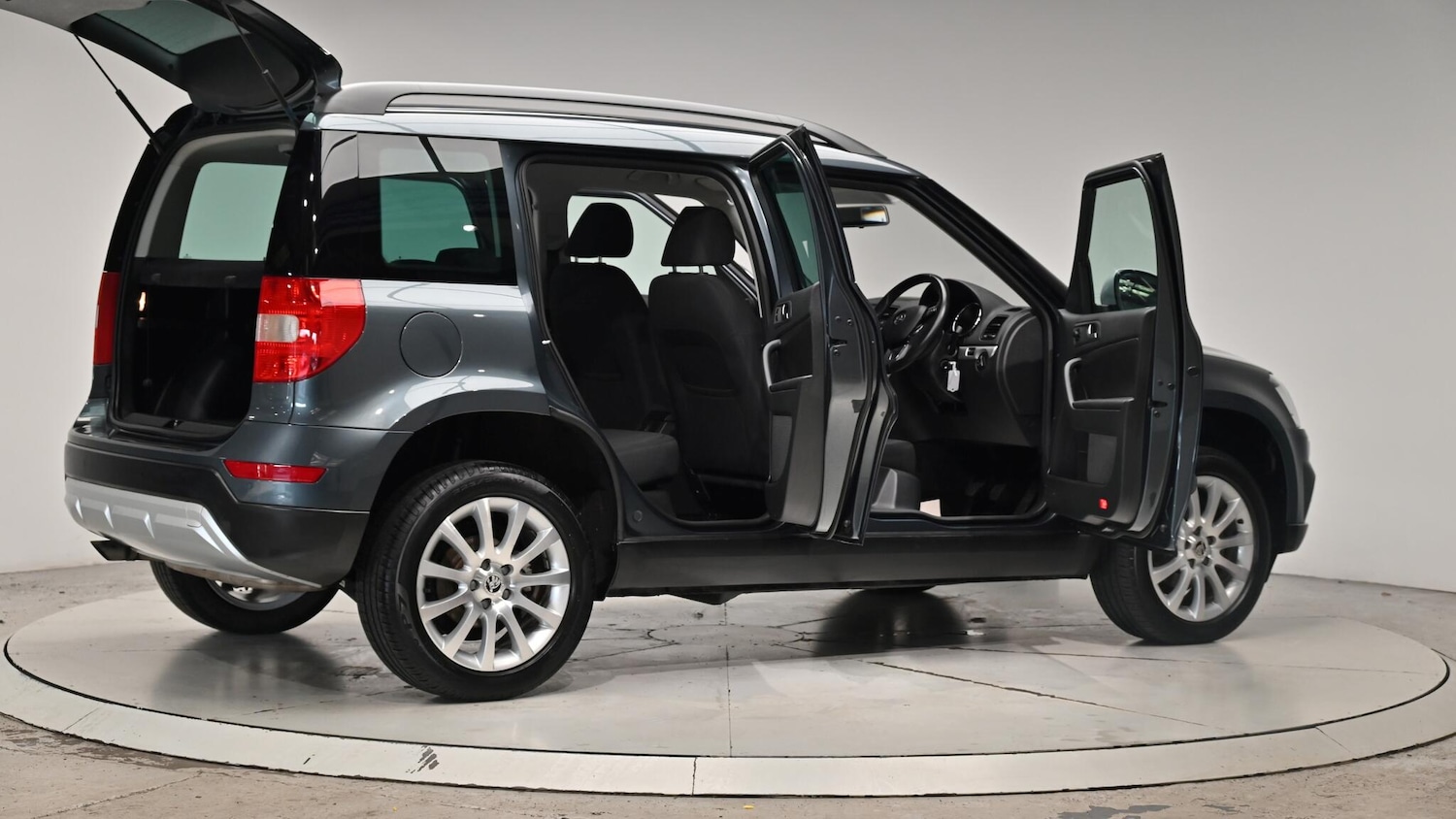 Used Skoda Yeti 2015 for sale - 76337640: Photo 71