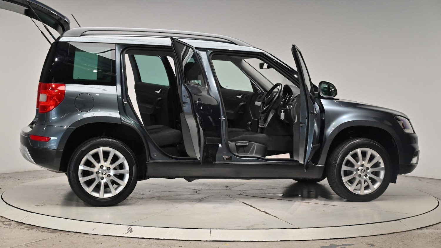 Used Skoda Yeti 2015 for sale - 76337640: Photo 73