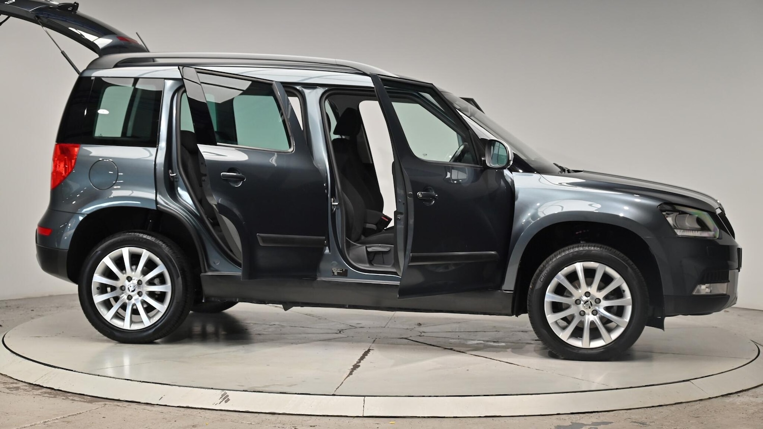 Used Skoda Yeti 2015 for sale - 76337640: Photo 75