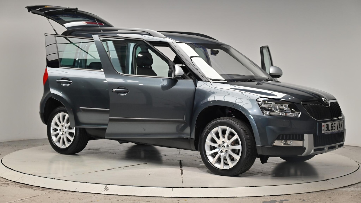 Used Skoda Yeti 2015 for sale - 76337640: Photo 78