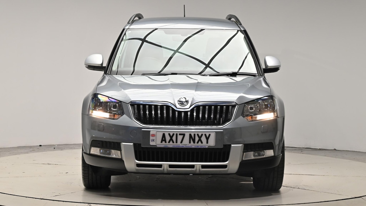 Used Skoda Yeti 2017 for sale - 76499909: Photo 2