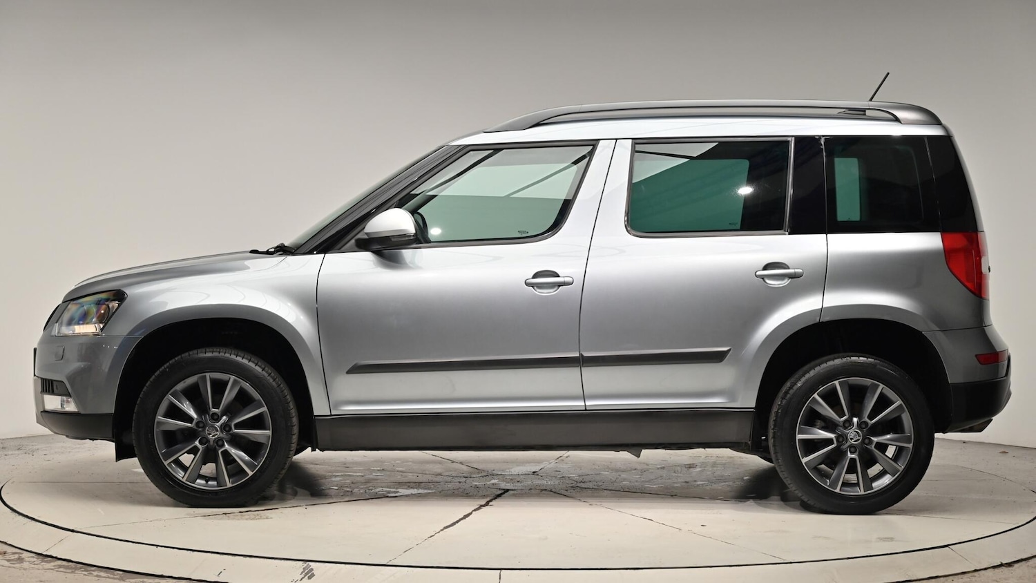 Used Skoda Yeti 2017 for sale - 76499909: Photo 3