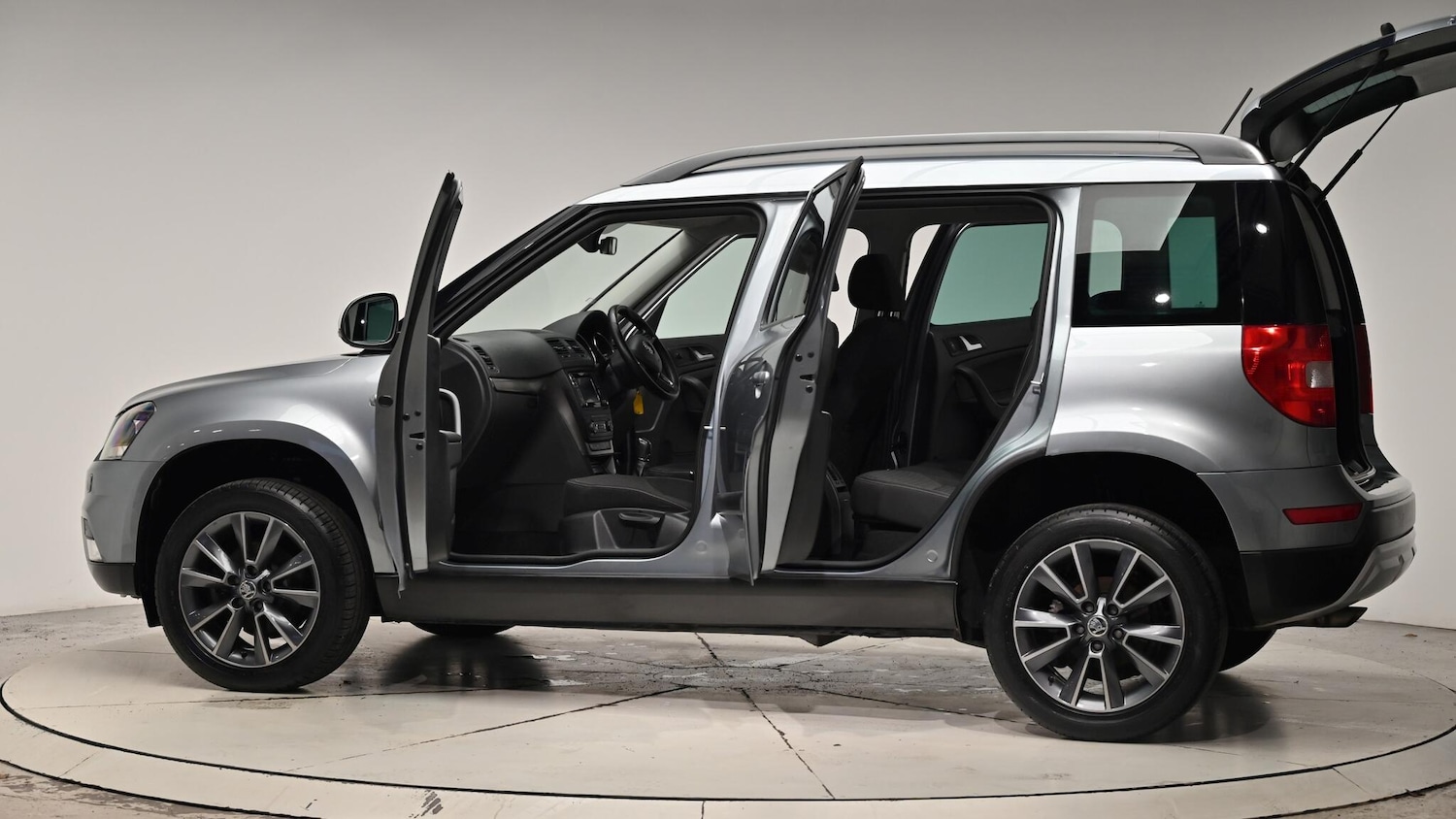 Used Skoda Yeti 2017 for sale - 76499909: Photo 58