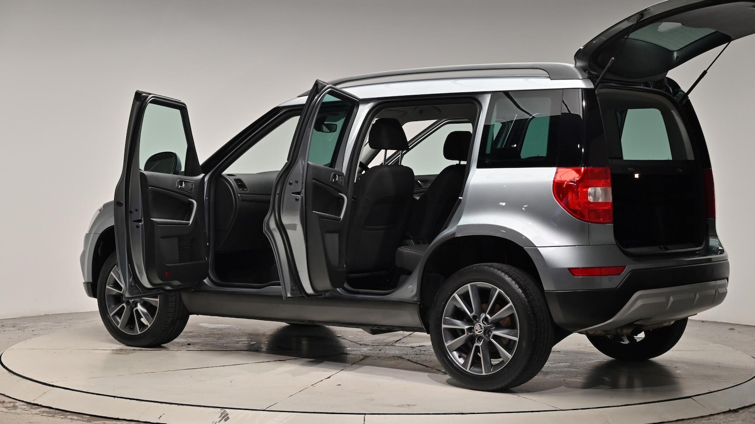 Used Skoda Yeti 2017 for sale - 76499909: Photo 60