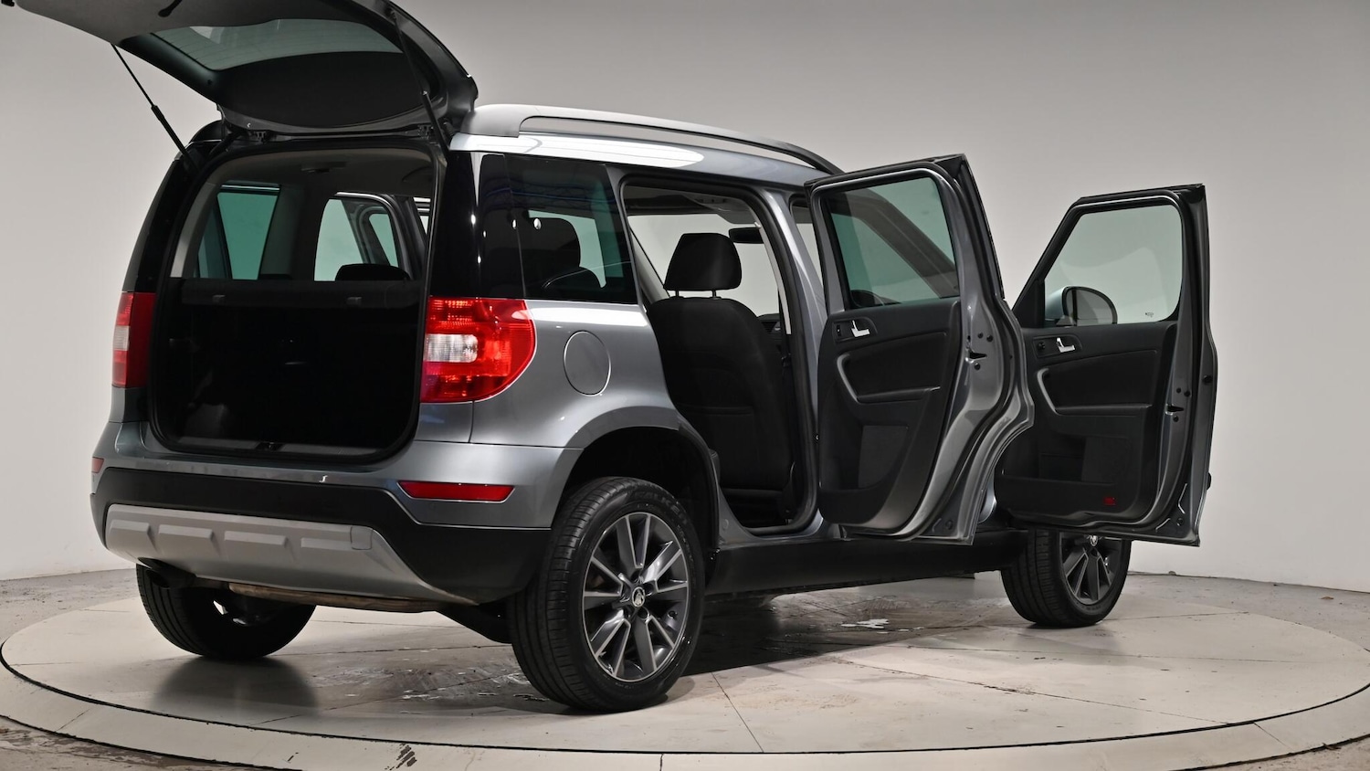 Used Skoda Yeti 2017 for sale - 76499909: Photo 69