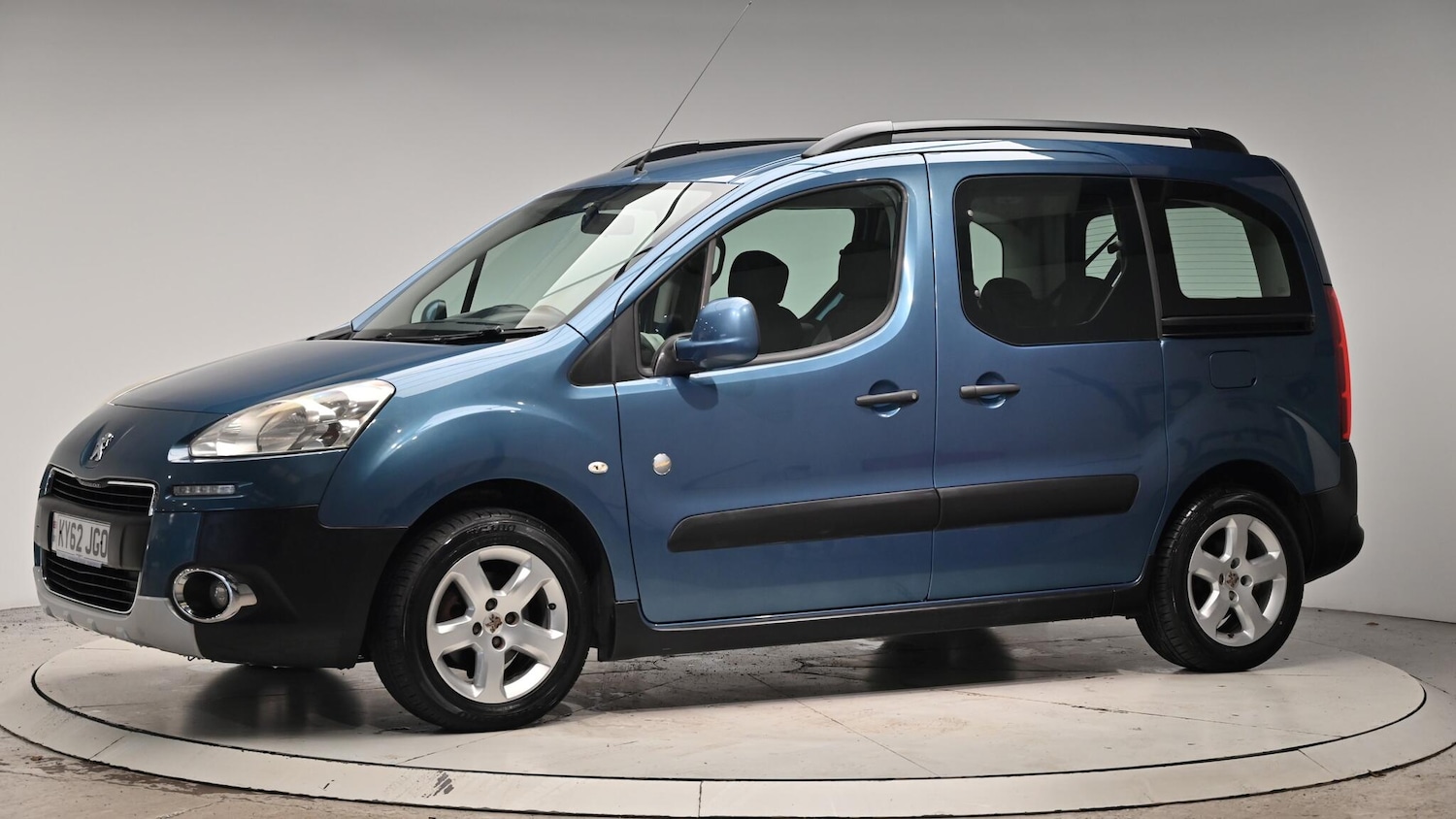 Used Peugeot Partner Tepee 2012 for sale - 76498726: Photo 17