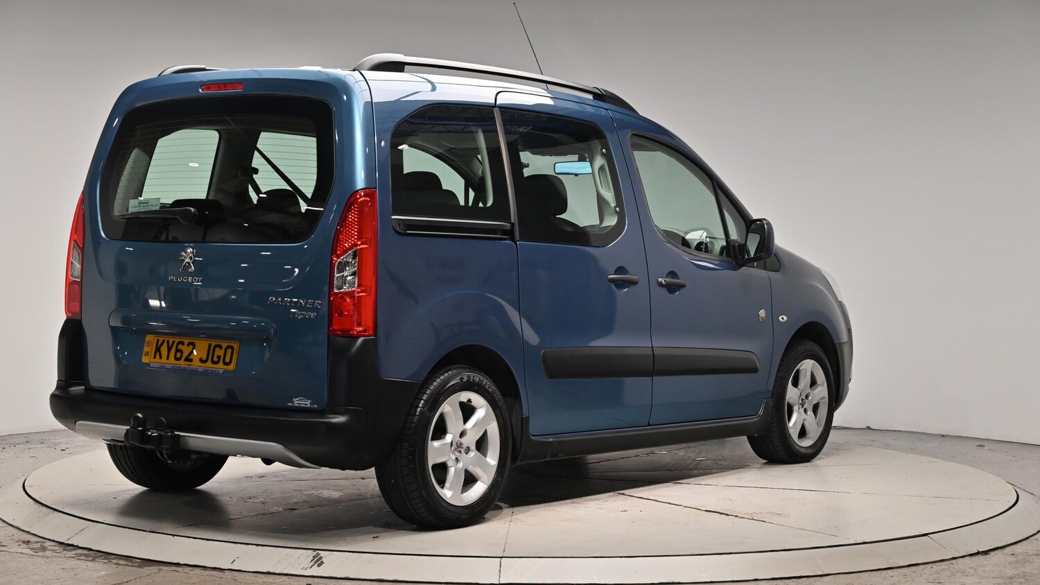 Used Peugeot Partner Tepee 2012 for sale - 76498726: Photo 33