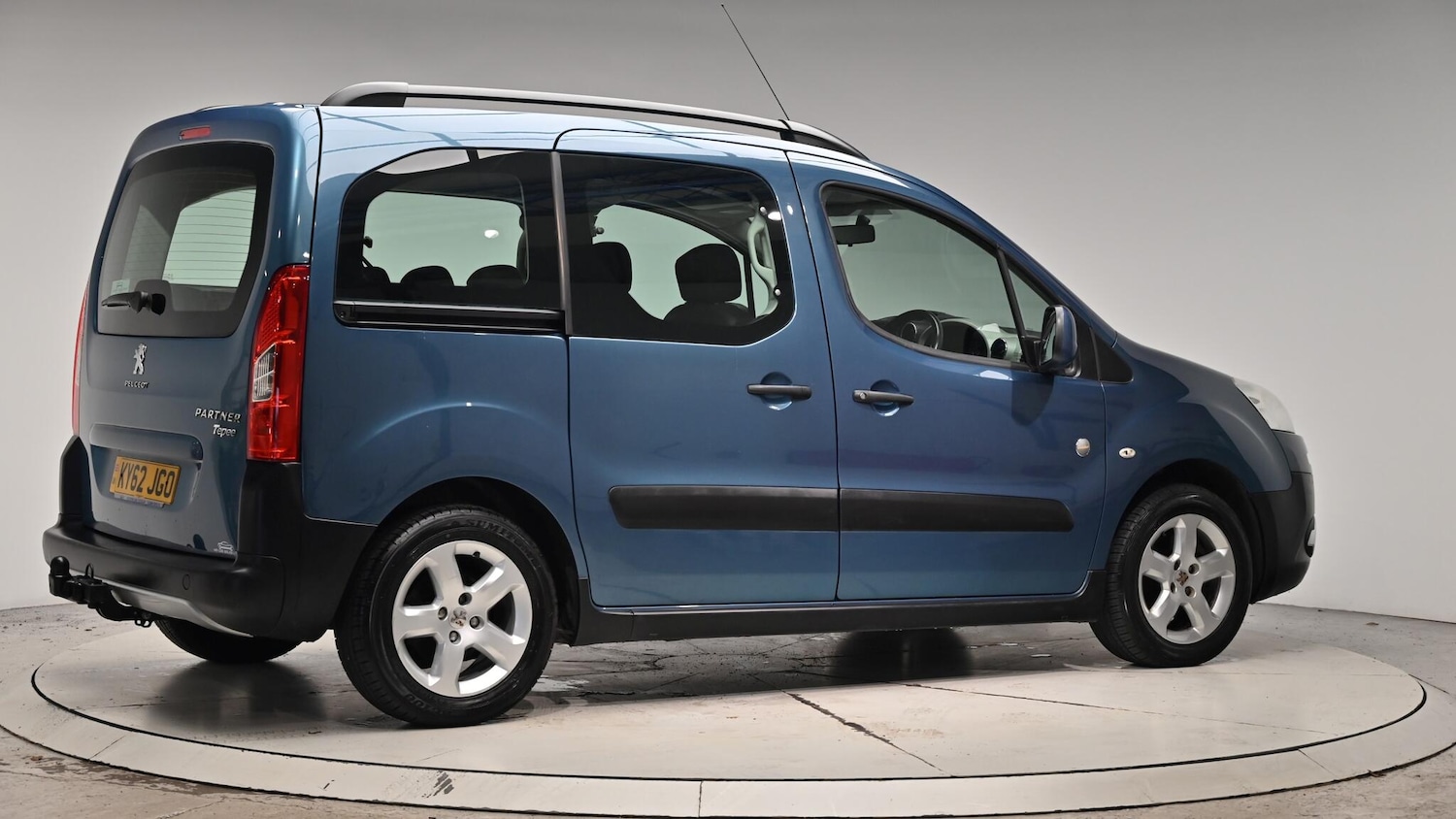 Used Peugeot Partner Tepee 2012 for sale - 76498726: Photo 35