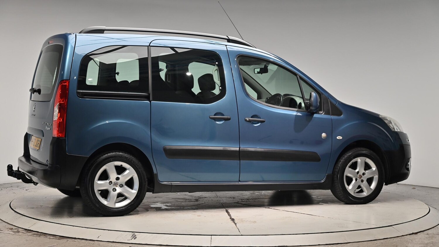 Used Peugeot Partner Tepee 2012 for sale - 76498726: Photo 36