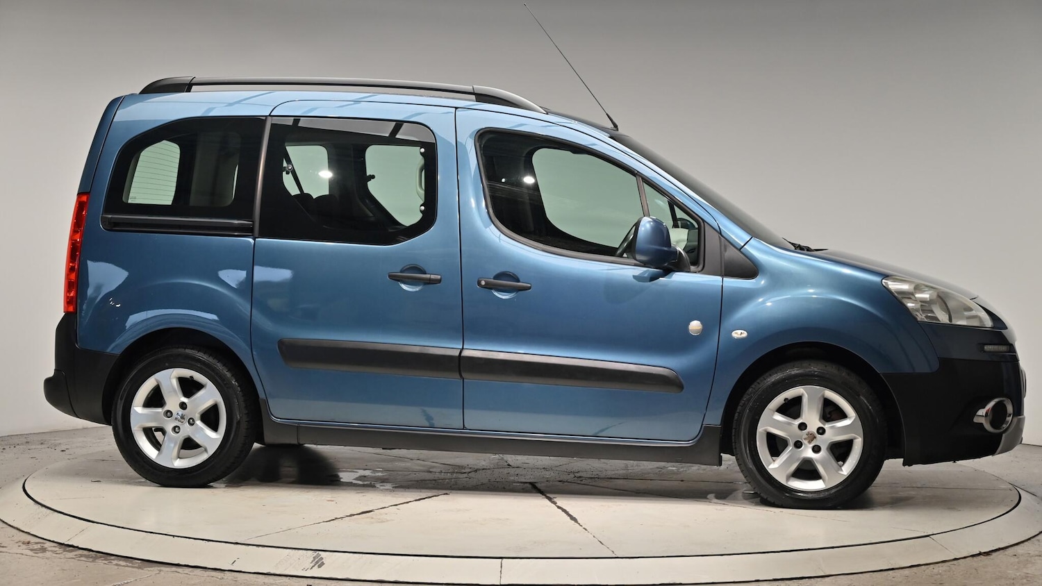 Used Peugeot Partner Tepee 2012 for sale - 76498726: Photo 39