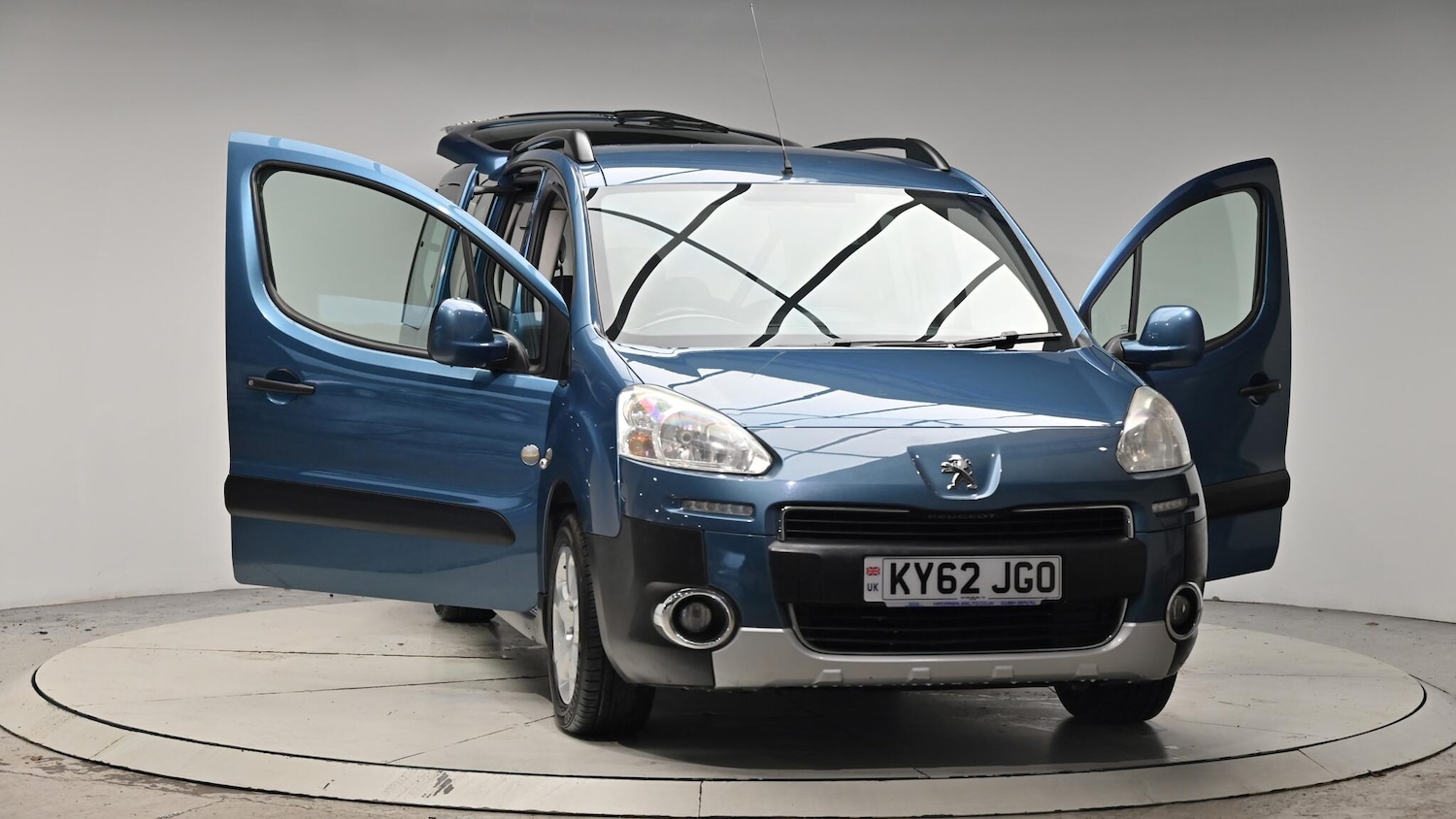 Used Peugeot Partner Tepee 2012 for sale - 76498726: Photo 46