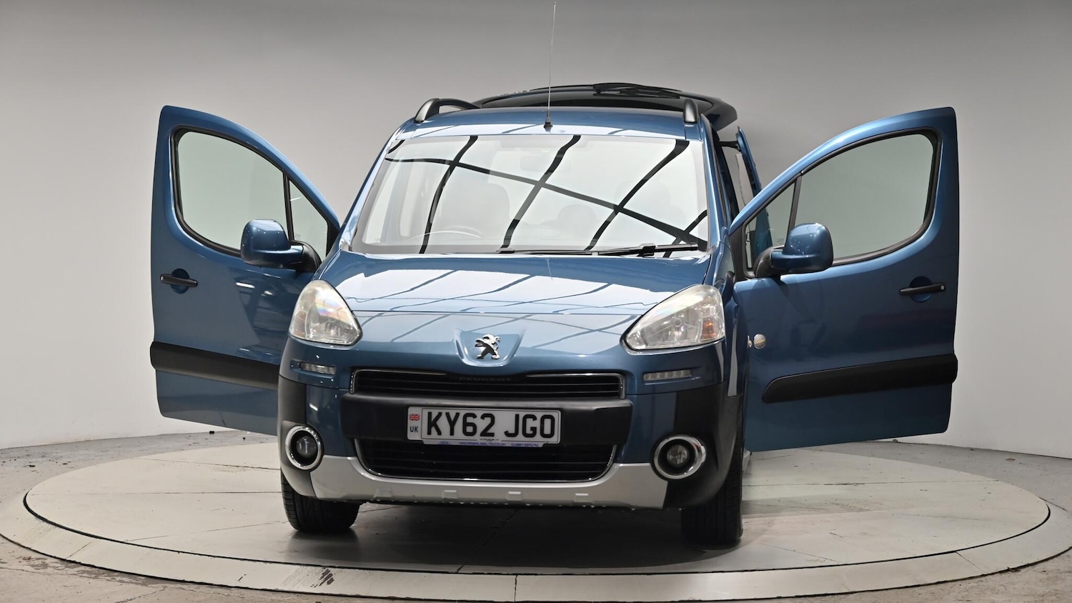 Used Peugeot Partner Tepee 2012 for sale - 76498726: Photo 48