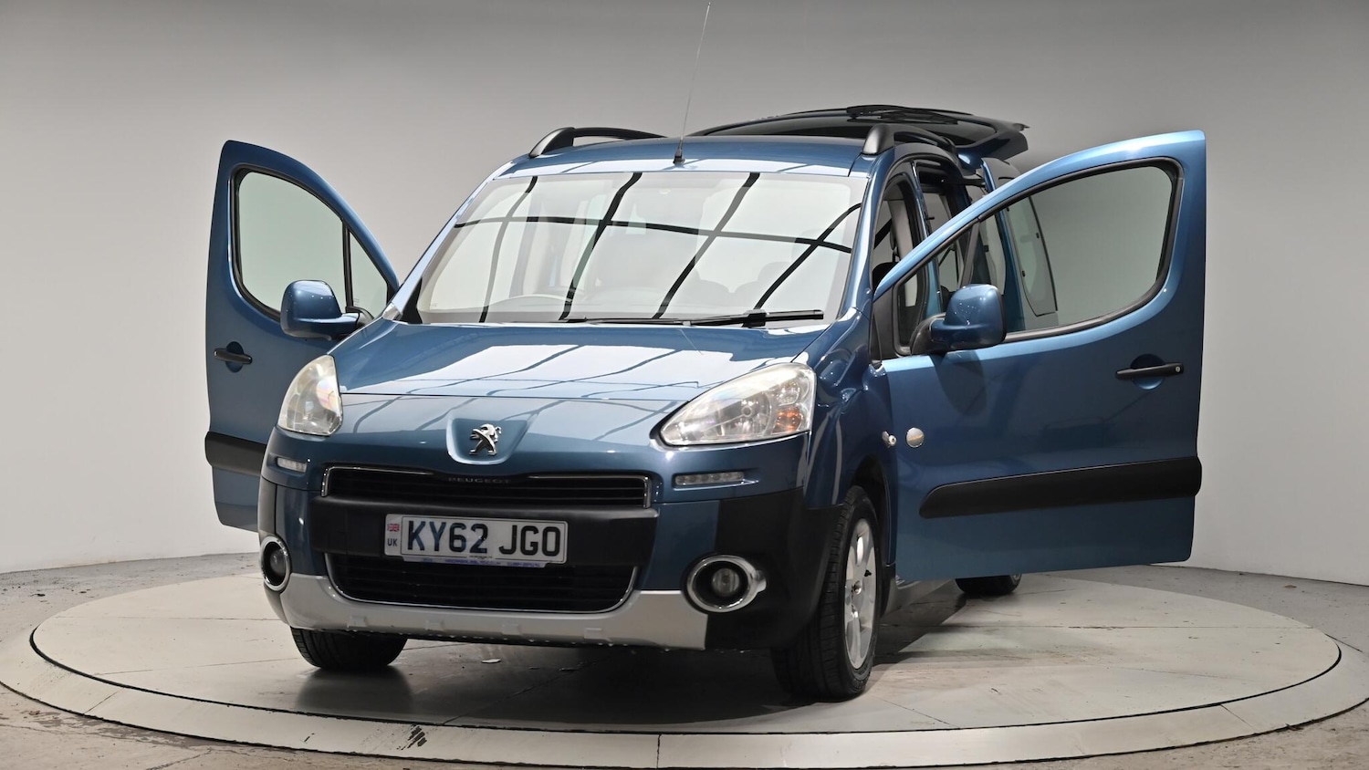 Used Peugeot Partner Tepee 2012 for sale - 76498726: Photo 49