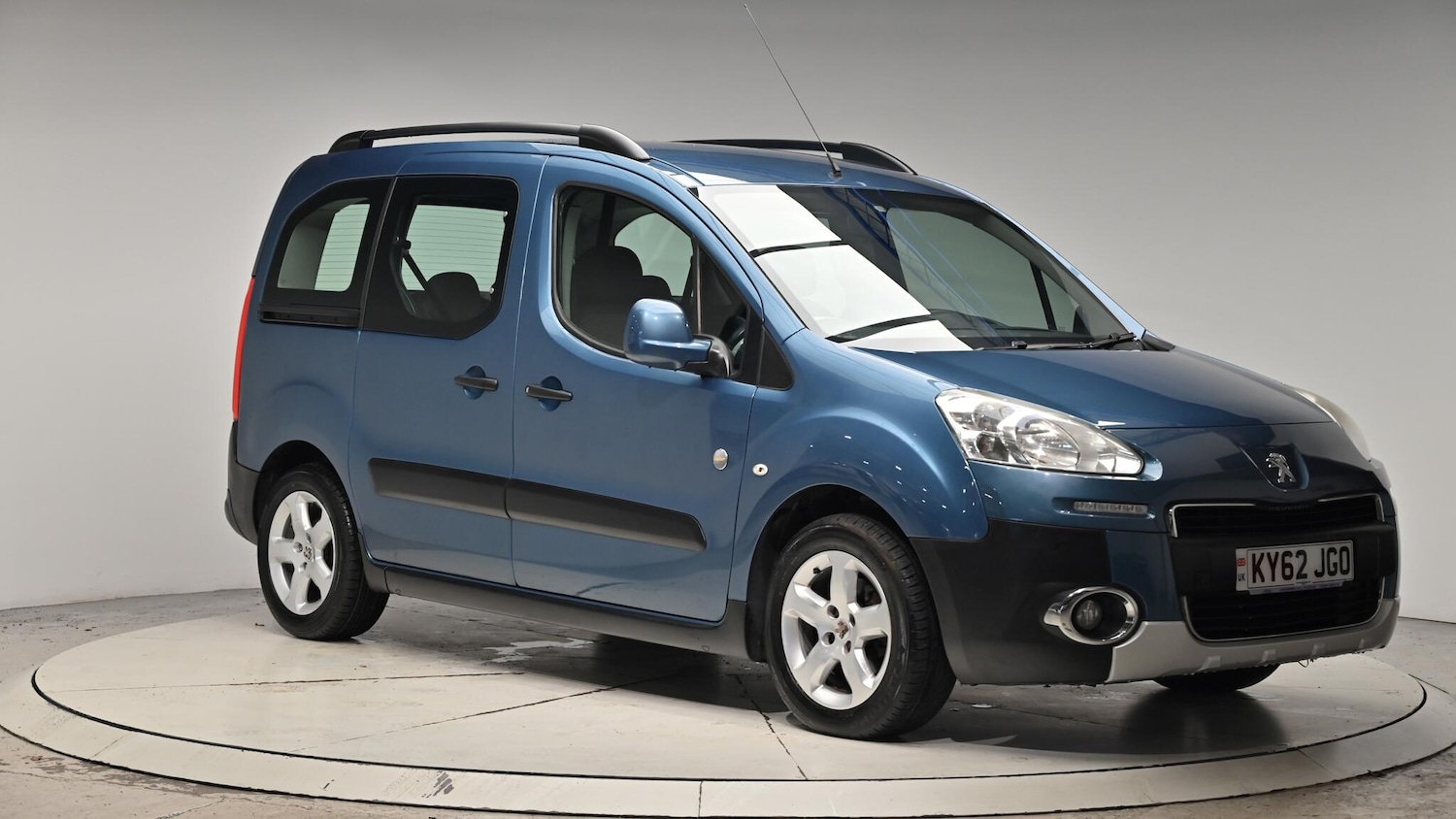 Used Peugeot Partner Tepee 2012 for sale - 76498726: Photo 7