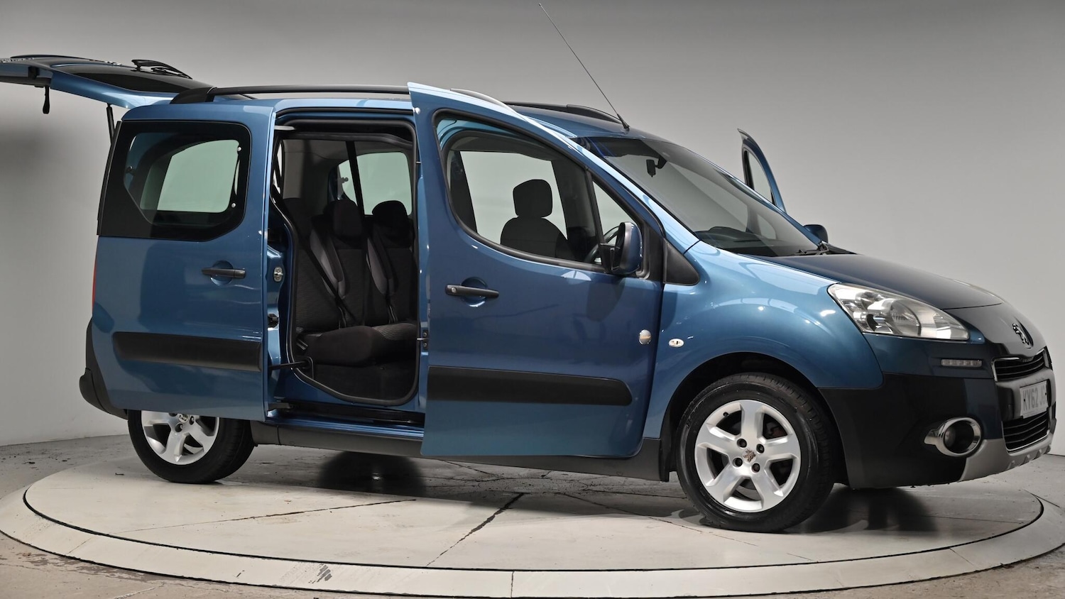 Used Peugeot Partner Tepee 2012 for sale - 76498726: Photo 77