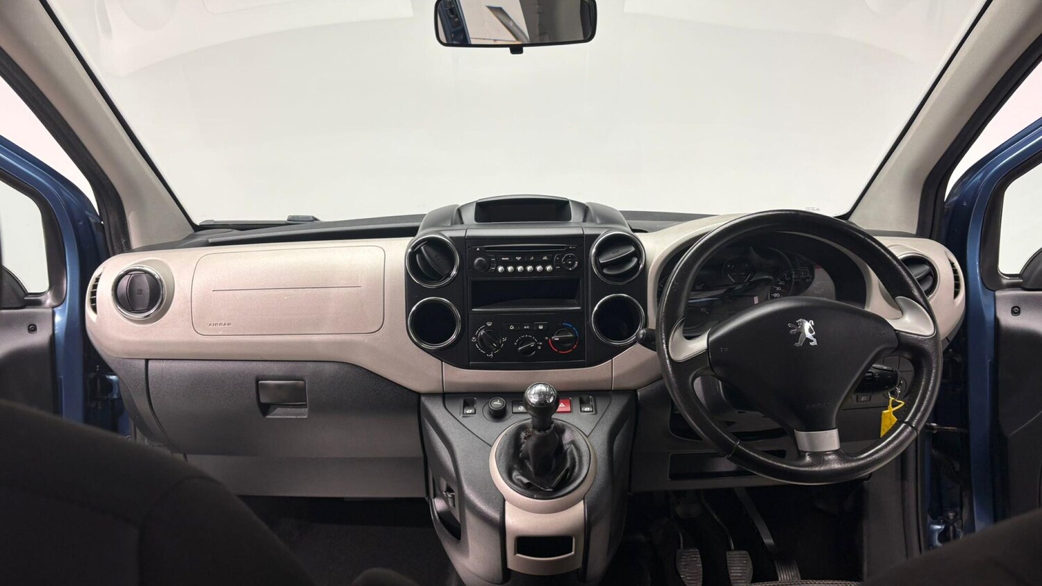 Used Peugeot Partner Tepee 2012 for sale - 76498726: Photo 89