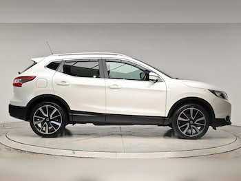 Used Nissan Qashqai 2015 for sale - 75635247: Photo