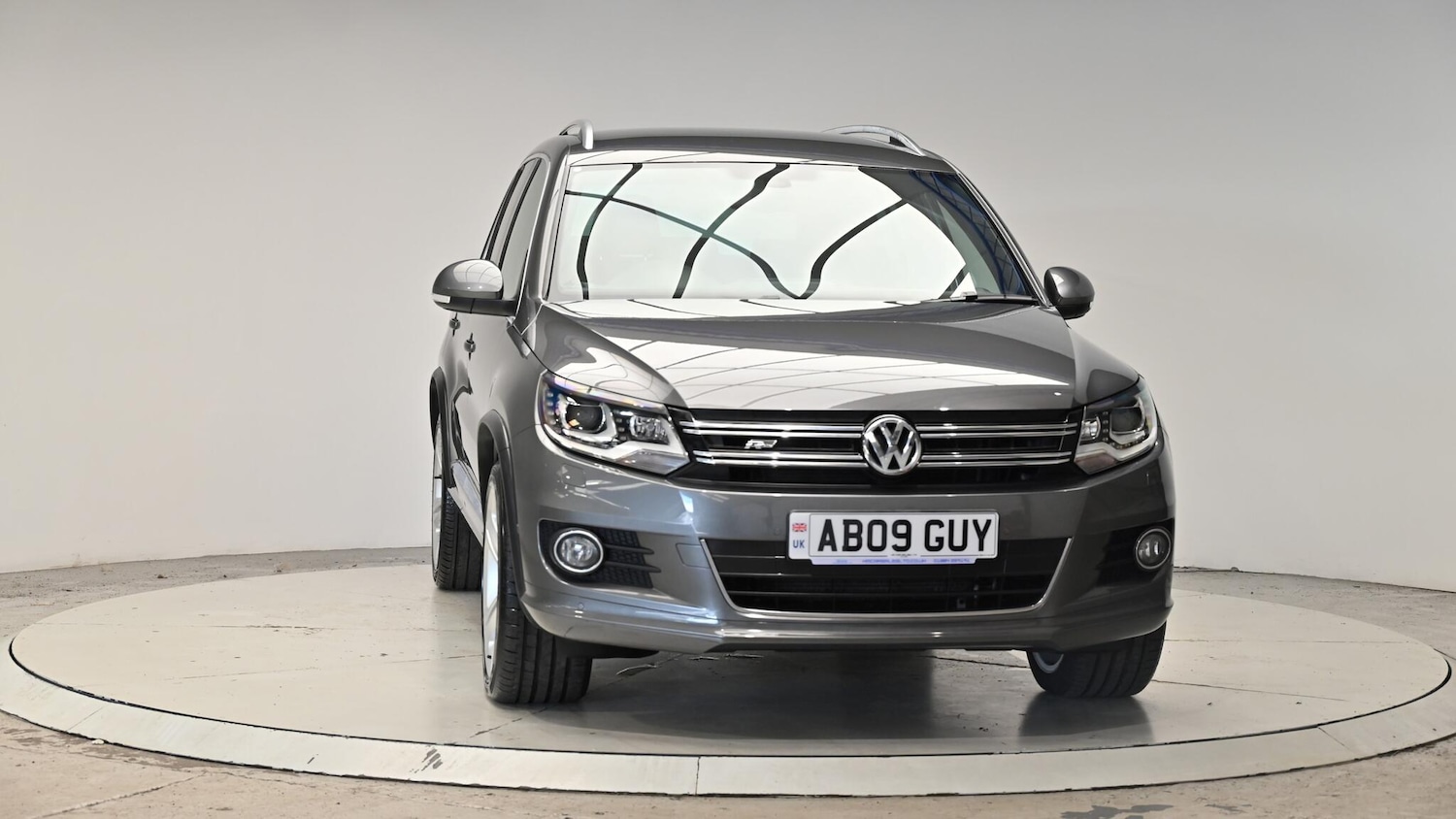 Used Volkswagen Tiguan 2014 for sale - 76607133: Photo 10