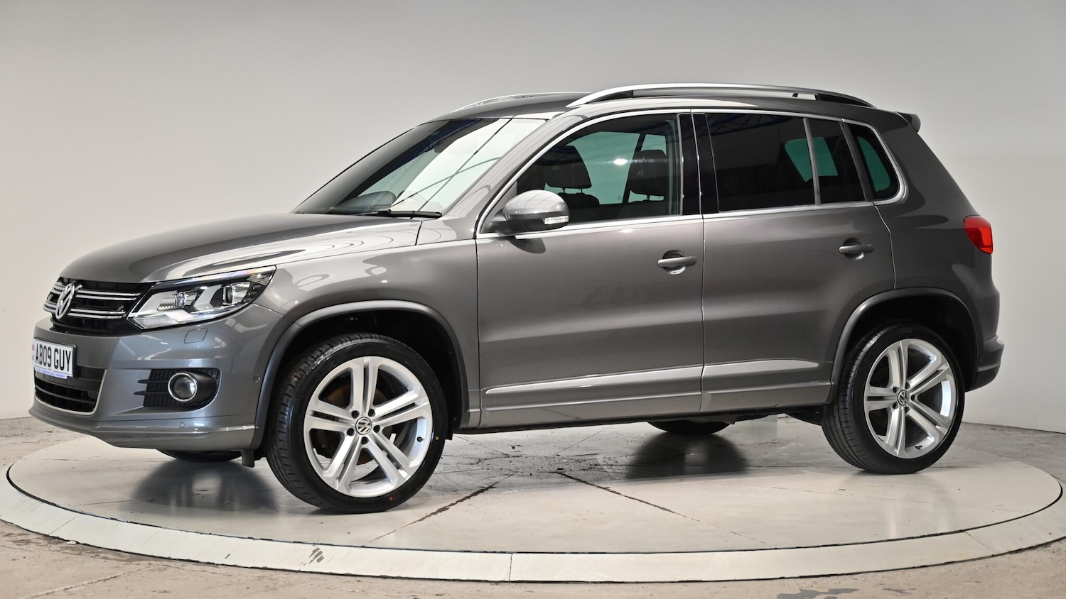 Used Volkswagen Tiguan 2014 for sale - 76607133: Photo 17