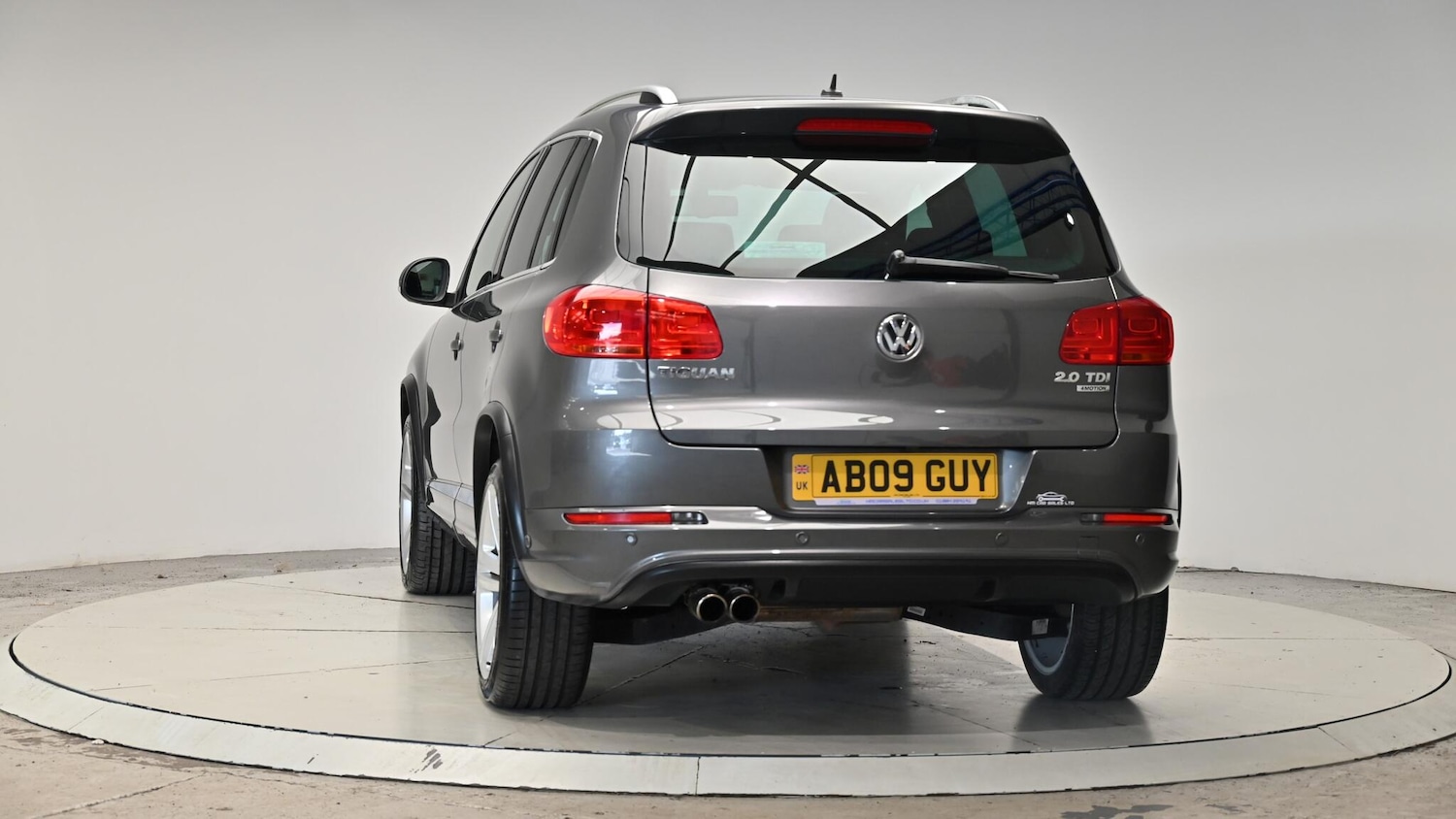 Used Volkswagen Tiguan 2014 for sale - 76607133: Photo 28