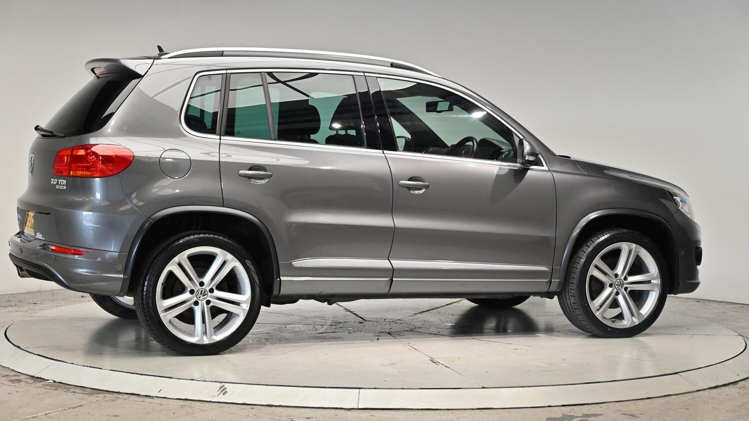 Used Volkswagen Tiguan 2014 for sale - 76607133: Photo 36