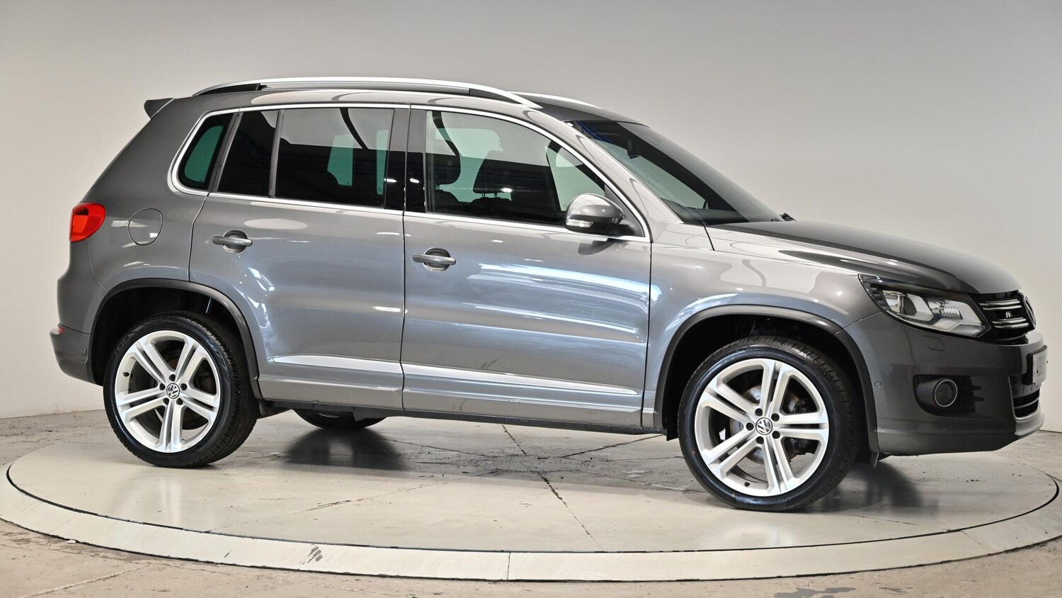 Used Volkswagen Tiguan 2014 for sale - 76607133: Photo 40