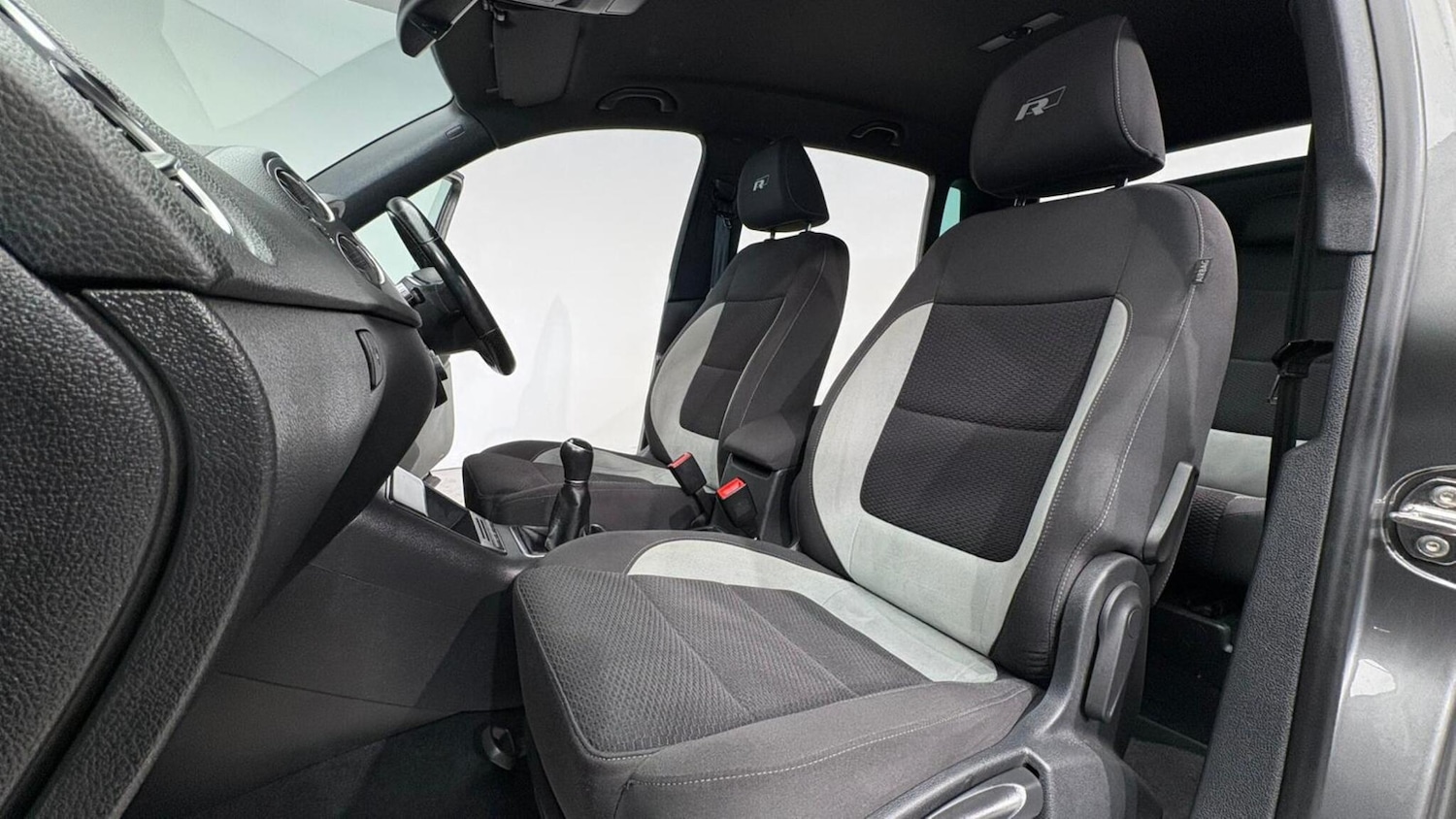 Used Volkswagen Tiguan 2014 for sale - 76607133: Photo 83