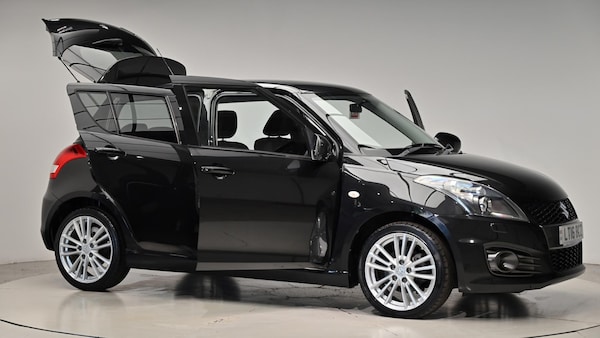 Used Suzuki Swift 2016 for sale - 74667246: Photo 77