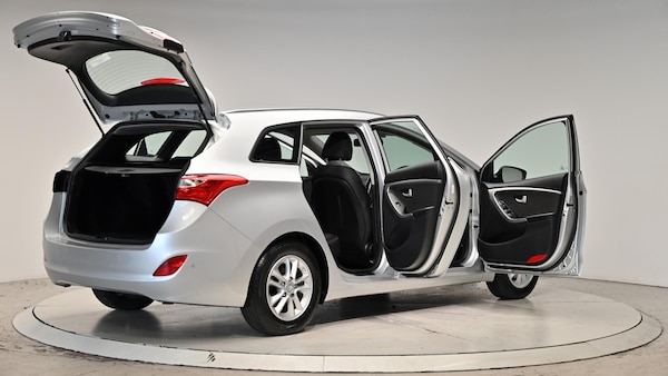Used Hyundai i30 2014 for sale - 75459062: Photo 70