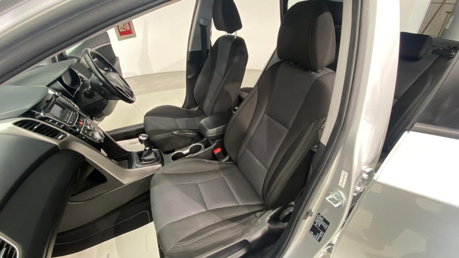 Vehicle 83