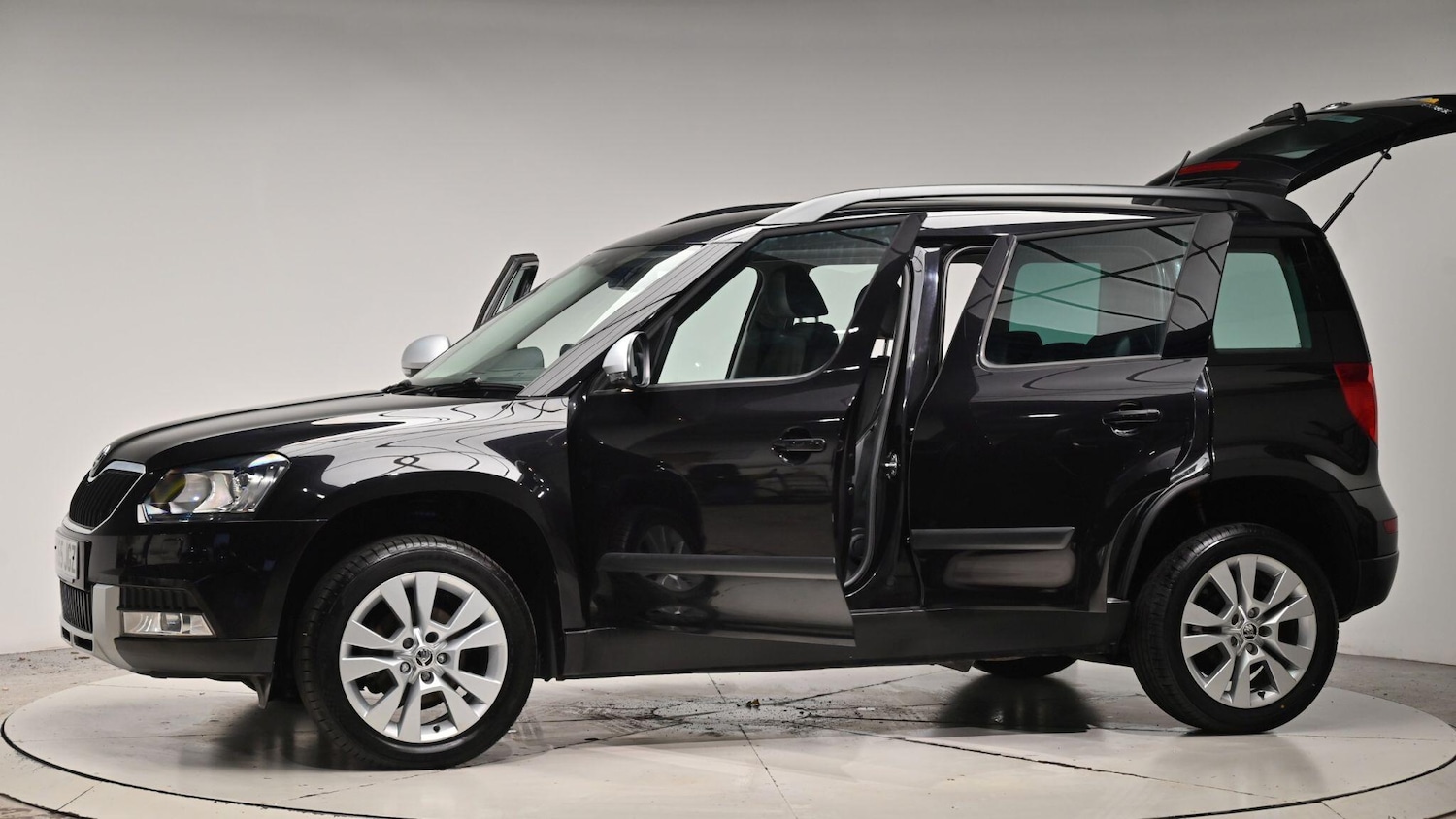 Used Skoda Yeti 2015 for sale - 77015589: Photo 26