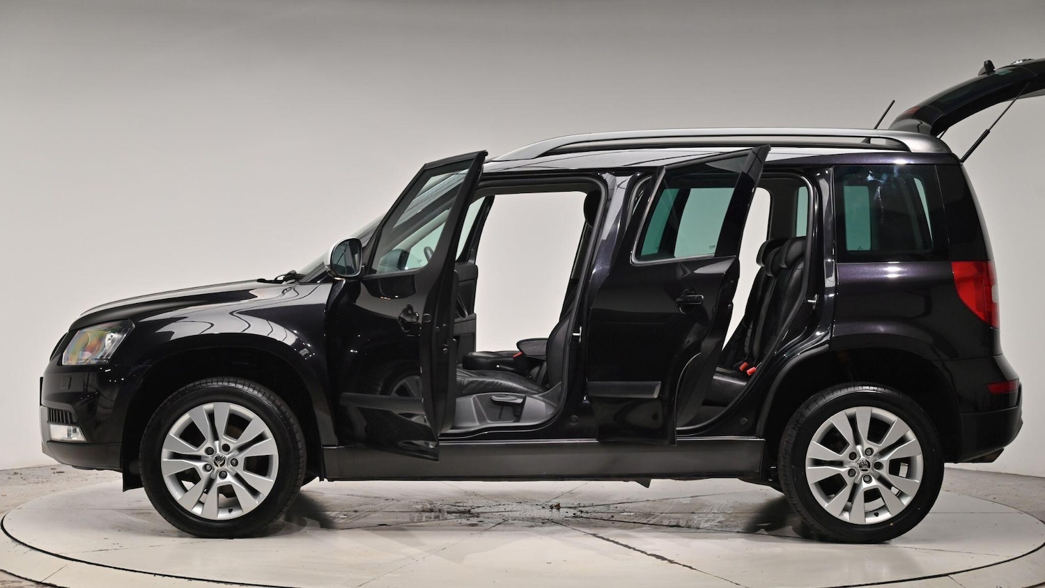 Used Skoda Yeti 2015 for sale - 77015589: Photo 27