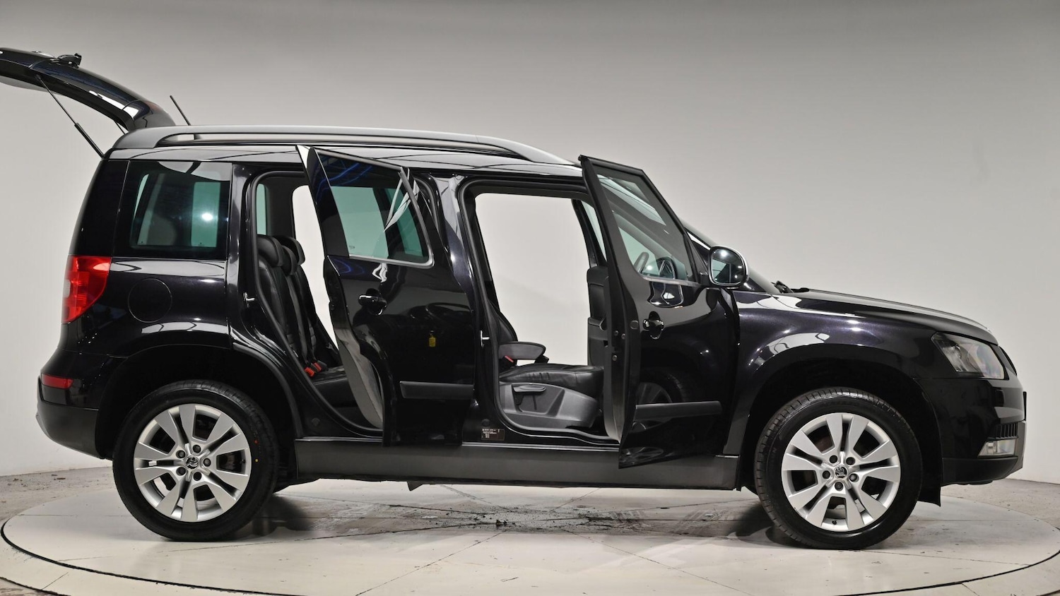 Used Skoda Yeti 2015 for sale - 77015589: Photo 33