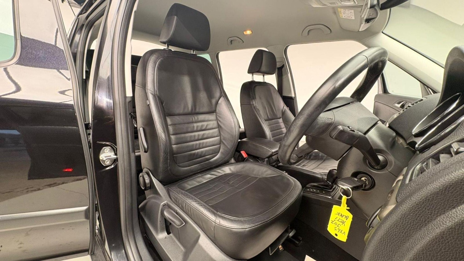 Used Skoda Yeti 2015 for sale - 77015589: Photo 36