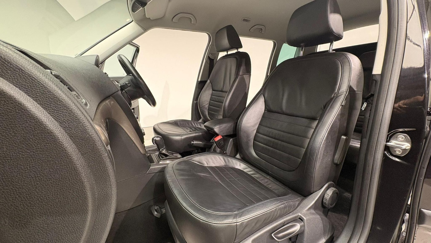 Used Skoda Yeti 2015 for sale - 77015589: Photo 37