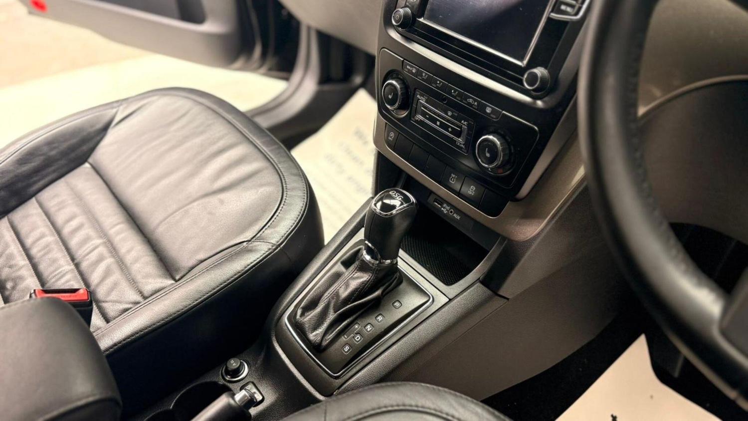 Used Skoda Yeti 2015 for sale - 77015589: Photo 41