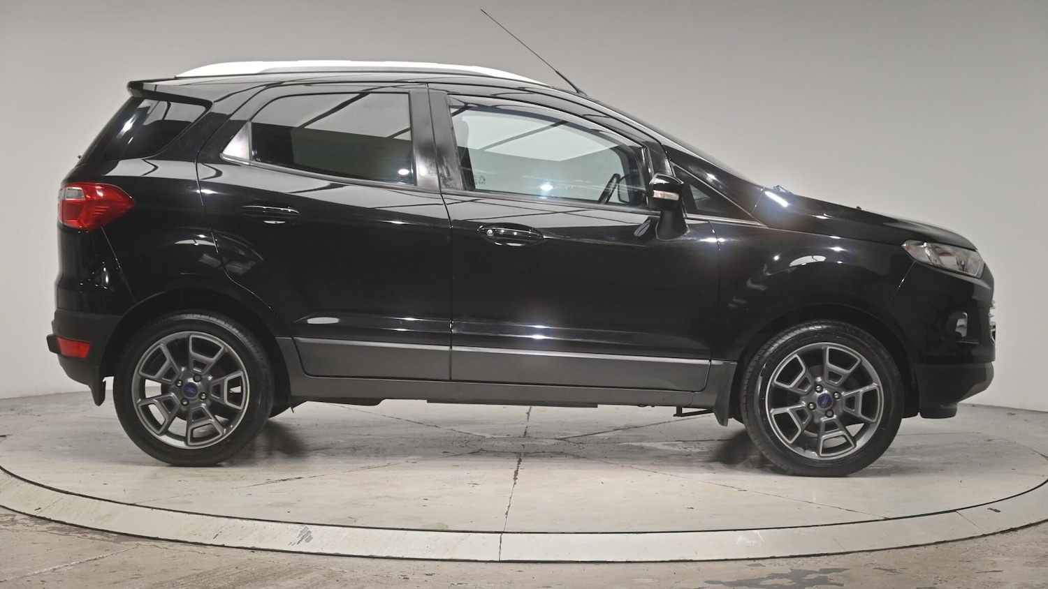 Used Ford Ecosport 2016 for sale - 76512022: Photo 4