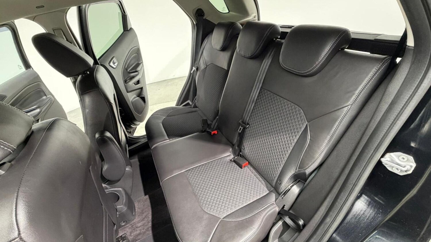 Used Ford Ecosport 2016 for sale - 76512022: Photo 85