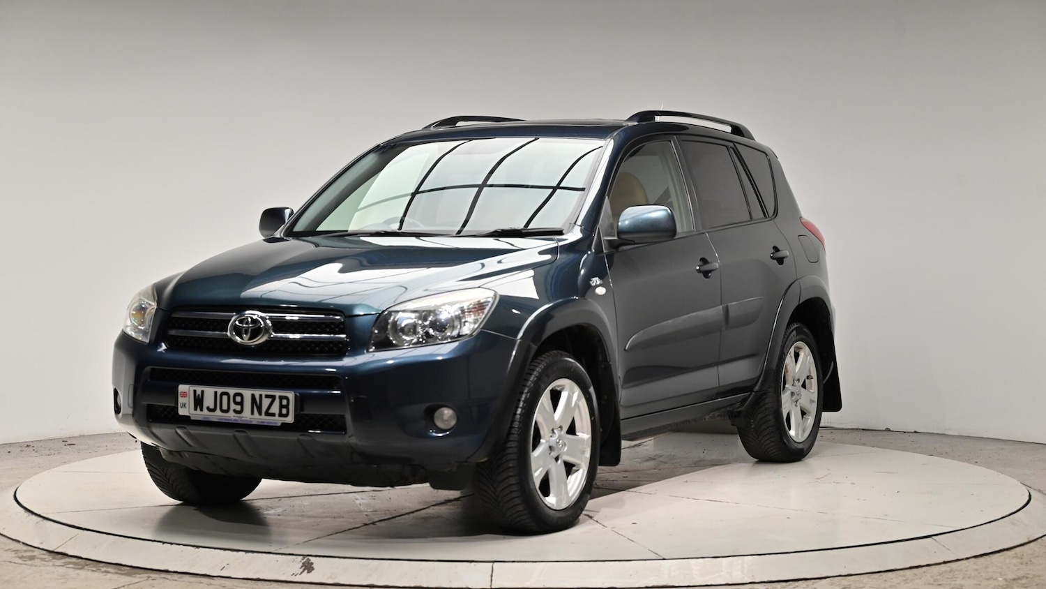 Used Toyota RAV4 2009 for sale - 77074650: Photo 14