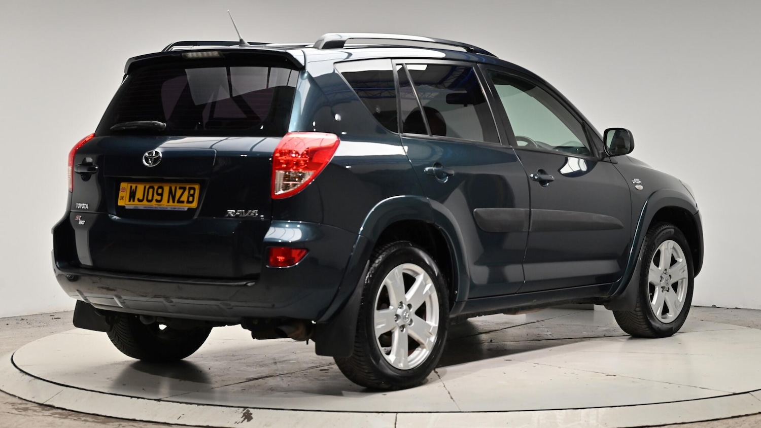 Used Toyota RAV4 2009 for sale - 77074650: Photo 6